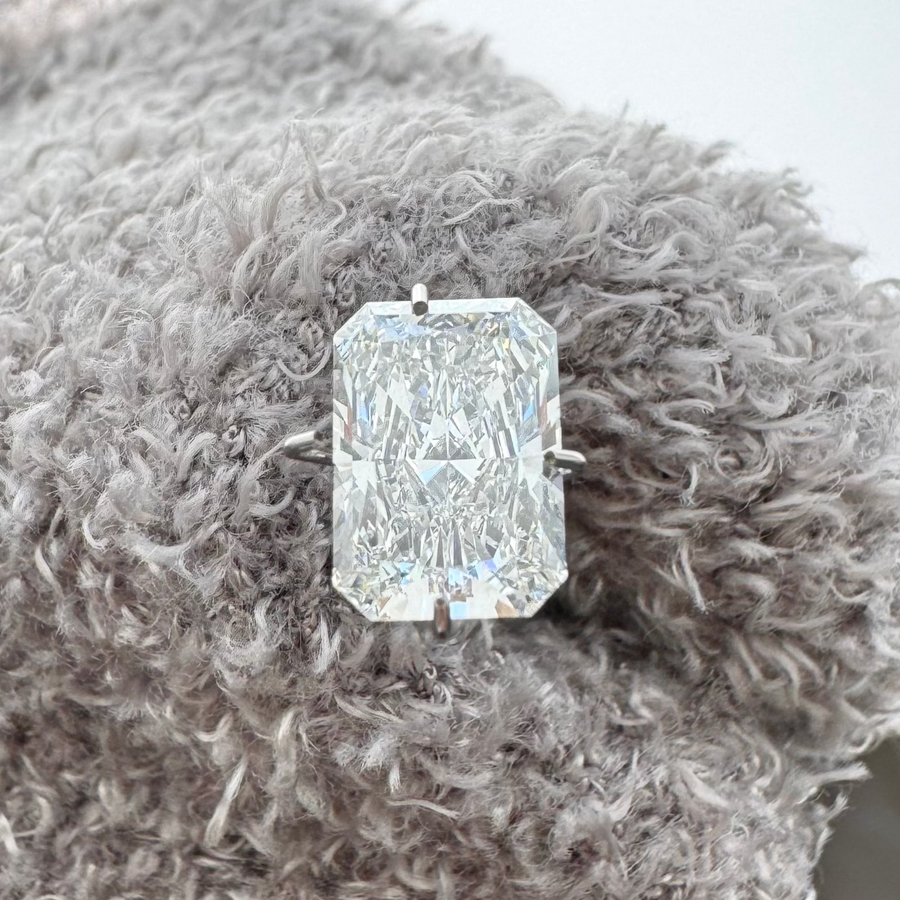 1.92 Carat Radiant Cut Lab-Grown Diamond in Original Lighting with Blanket Texure